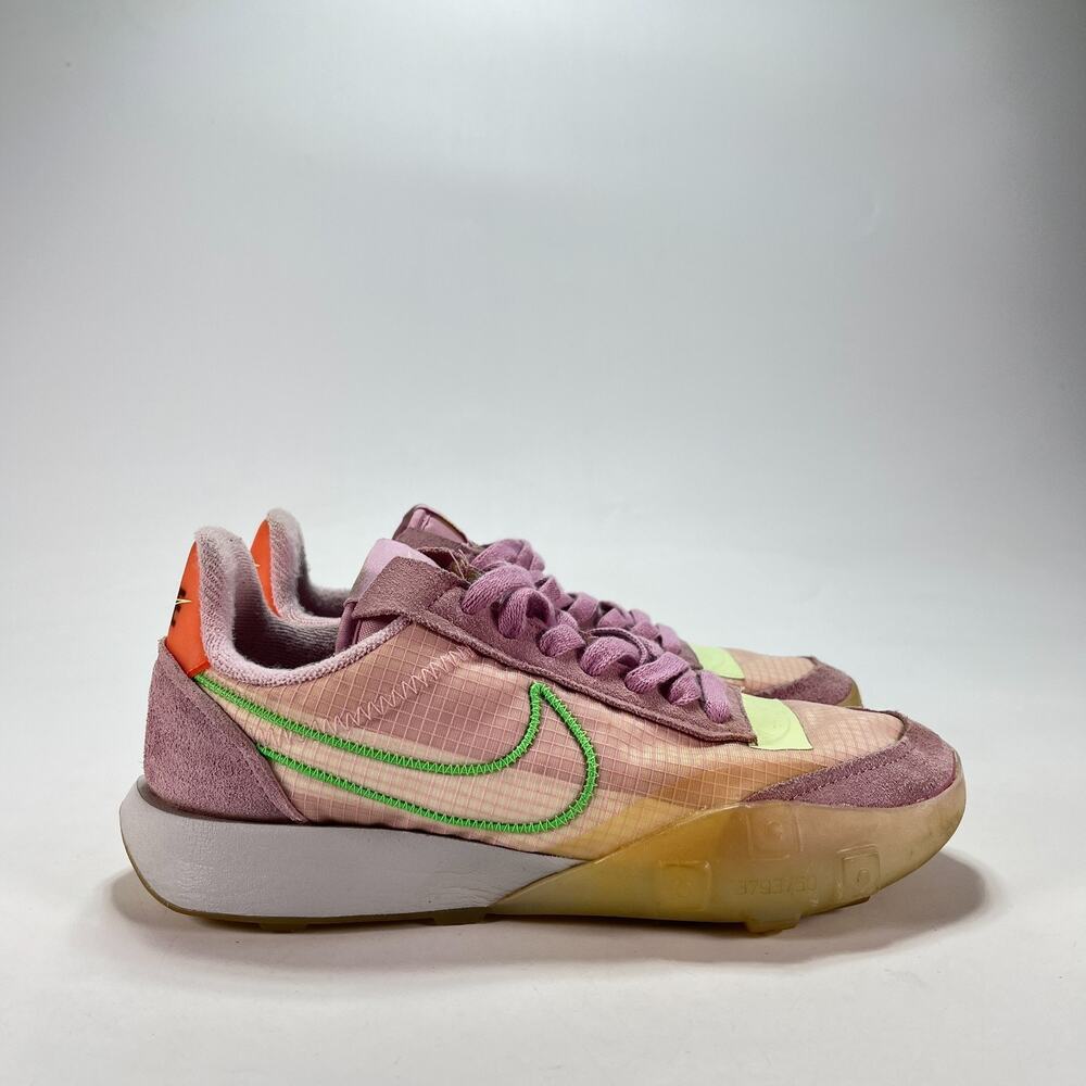Nike Waffle Racer 2X Light Arctic Pink Green Sneakers CK6647-601 Women's Size 8